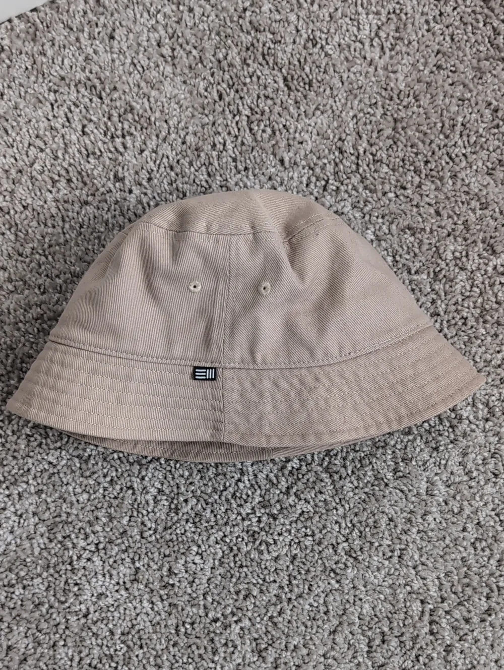 H&M Light Beige Bucket Hat Medium 58